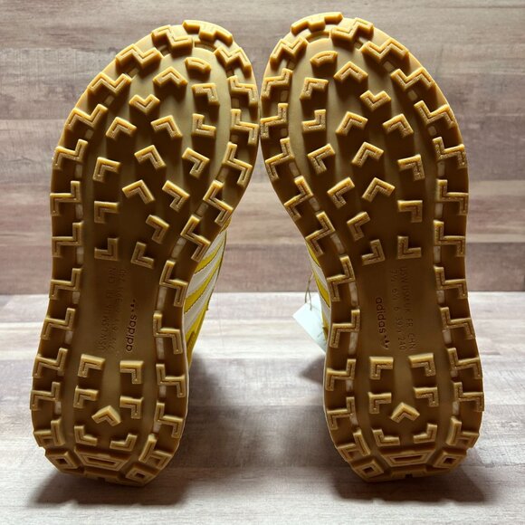 Adidas Retropy Yellow Suede Sneakers Size 6 1/2 Boost Sole Mens Athletic Shoes - Picture 7 of 8